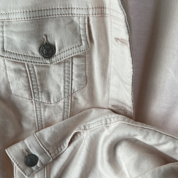 Peachy cream jean jacket - Picture 4 of 5